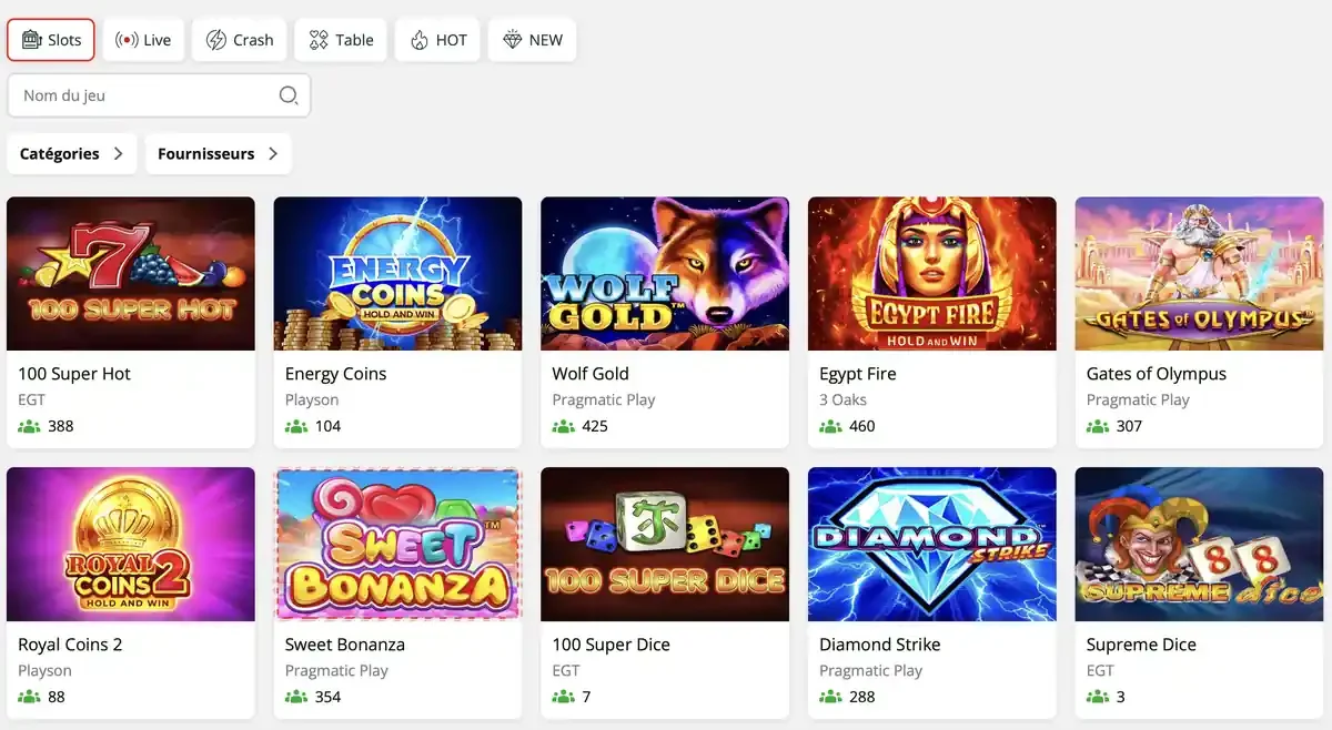 Interface du casino Slot7 avec l&rsquo;onglet &laquo; Slots &raquo; s&eacute;lectionn&eacute;, pr&eacute;sentant les cat&eacute;gories, les filtres fournisseurs et une s&eacute;lection de machines &agrave; sous en ligne.