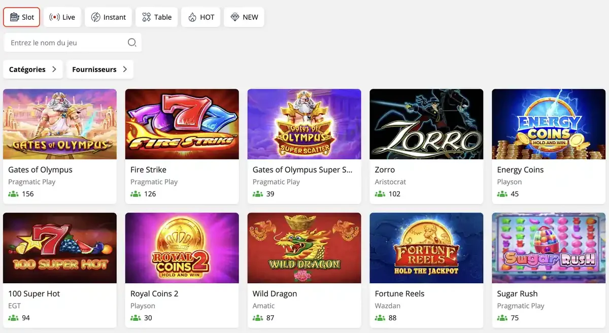 Capture d&rsquo;&eacute;cran prise sur &Icirc;le de Casino affichant la section machines &agrave; sous avec filtres par cat&eacute;gories et fournisseurs