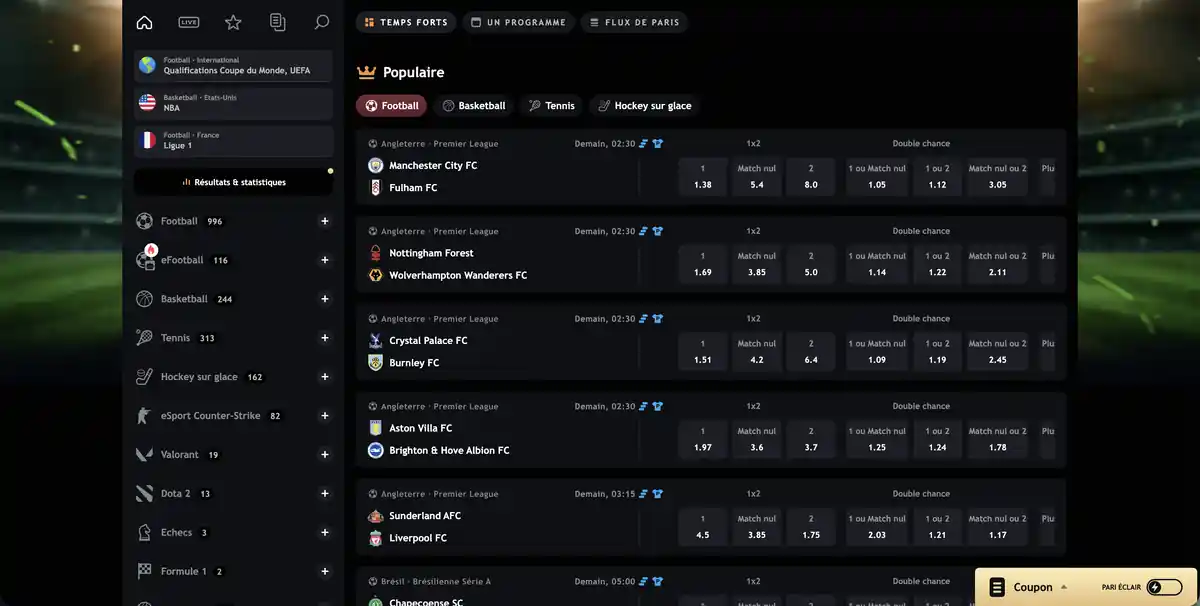 Interface de paris sportifs Paris Casino avec liste des matchs de football, cotes et comp&eacute;titions (NBA, Ligue 1, etc.)