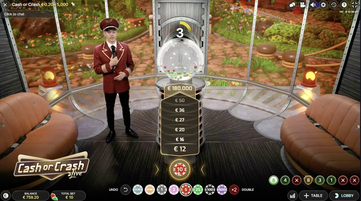 Pr&eacute;sentateur du jeu de casino live Cash or Crash devant l&rsquo;&eacute;chelle de gains et la machine de tirage