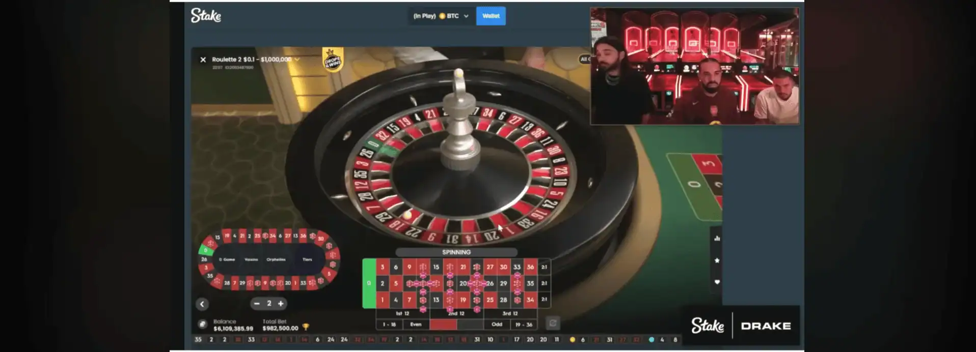 Drake joue à la roulette en direct sur la plateforme Stake.com, avec une mise totale de 982 500 $ et un solde de plus de 6 millions de dollars.