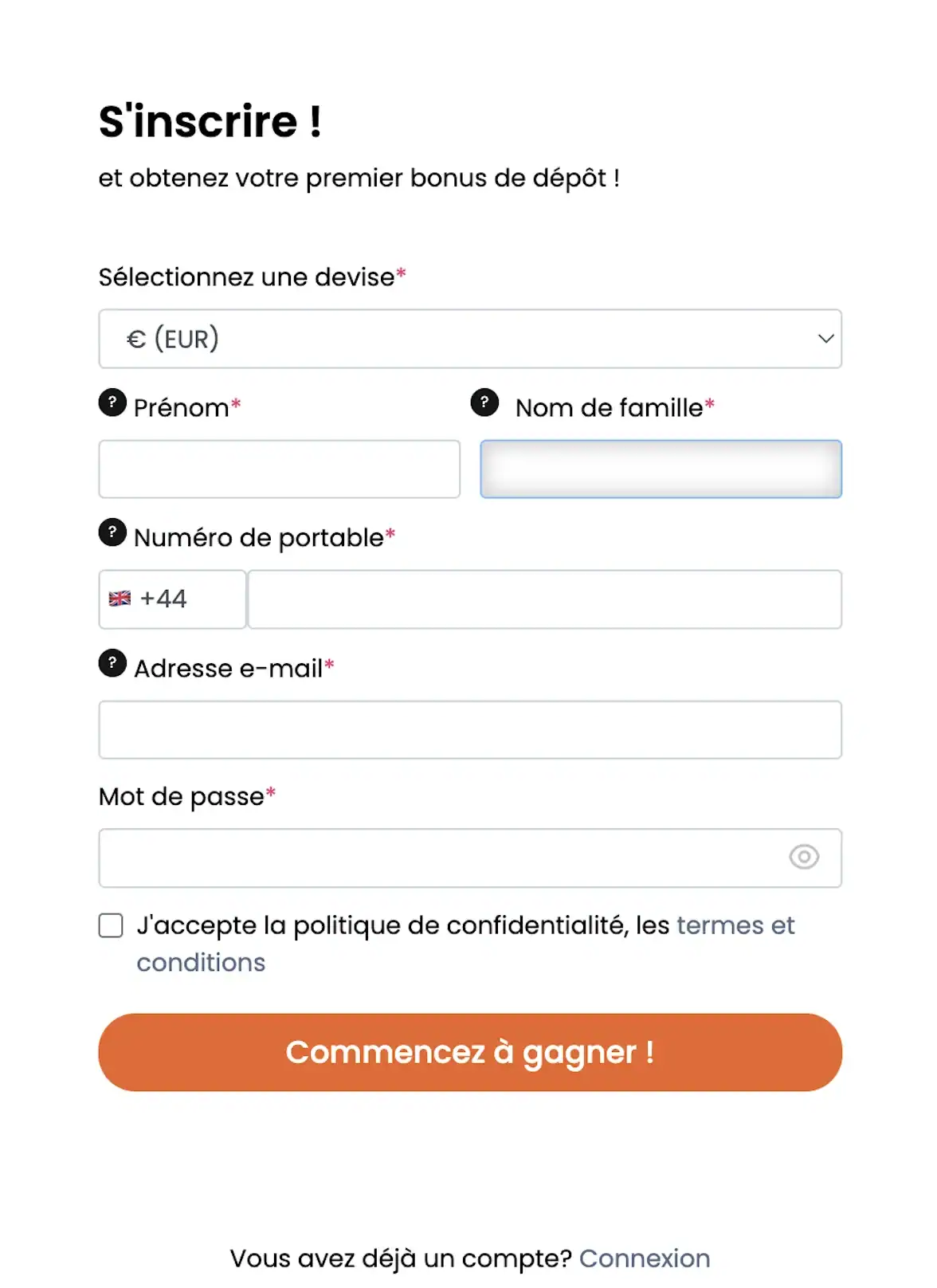 Formulaire d’inscription sur Casino Hermes avec champs personnels, e-mail, mot de passe et sélection de devise