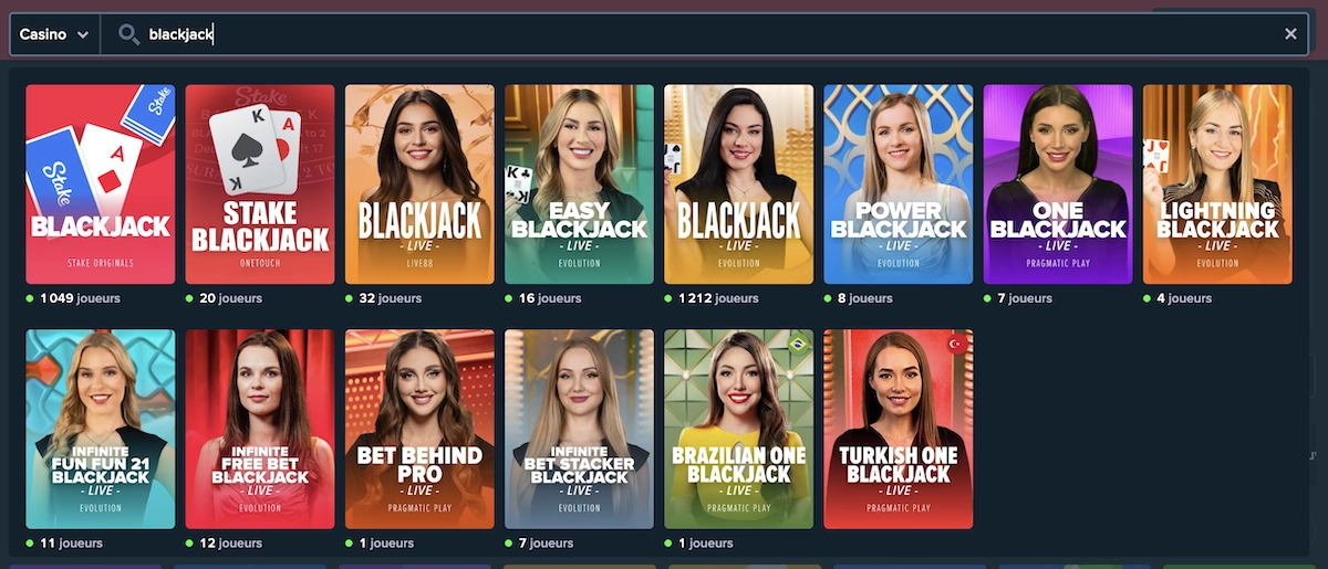 Capture d&rsquo;&eacute;cran pr&eacute;sentant les diff&eacute;rentes tables de blackjack en direct sur le casino crypto Stake, avec des variantes comme Stake Blackjack, Power Blackjack et Lightning Blackjack.