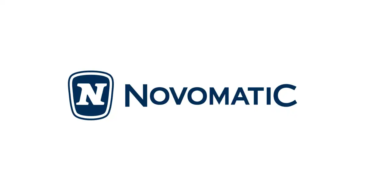 Le logo de Novomatic, fournisseur de jeux de casino, en couleur sur fond blanc.