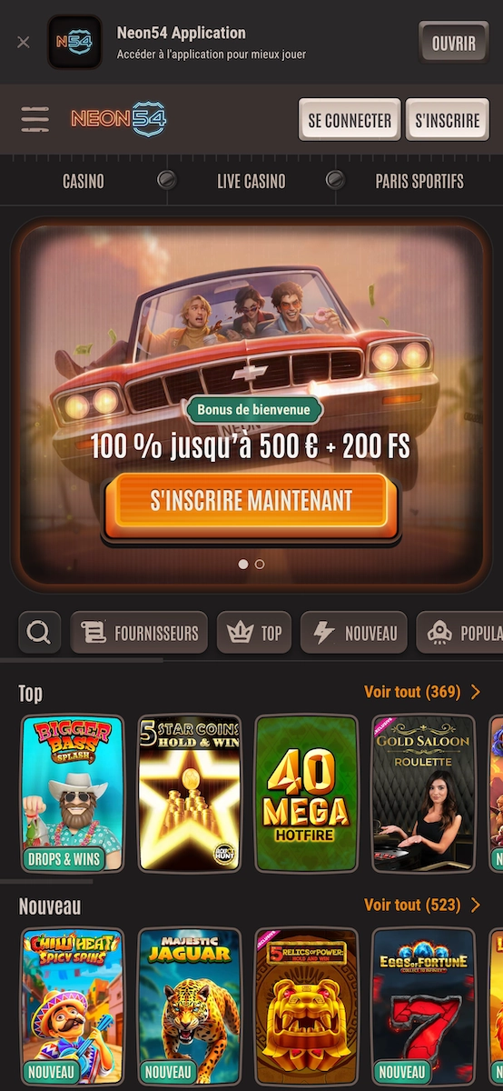 Version mobile de Neon54 avec navigation simplifi&eacute;e et acc&egrave;s aux jeux, bonus et paris sportifs