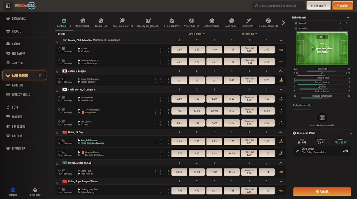 Interface des paris sportifs Neon54 avec cotes en direct sur divers sports et match en cours d&rsquo;Arsenal