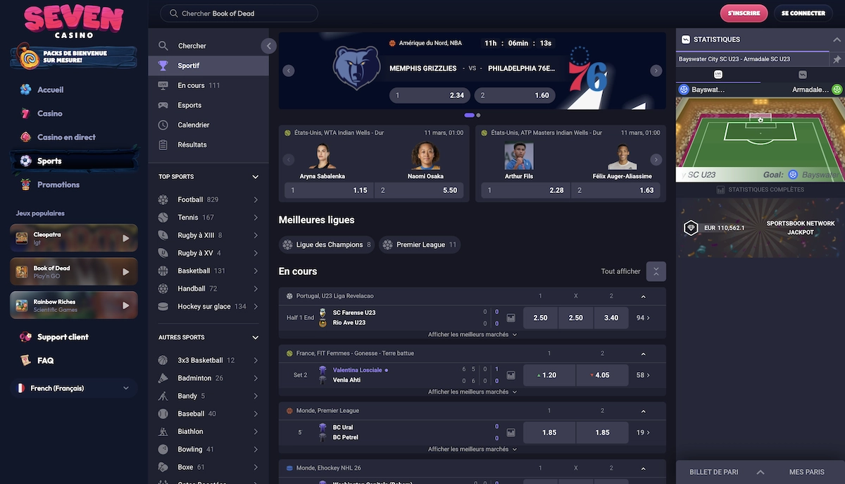 Page Sports du casino Seven Casino qui montre le menu latéral avec les catégories comme Accueil, Casino, Casino en direct, Sports, Promotions, et une liste de sports populaires à gauche, tandis que la partie centrale affiche des paris en cours sur différents matchs et des cotes en direct.